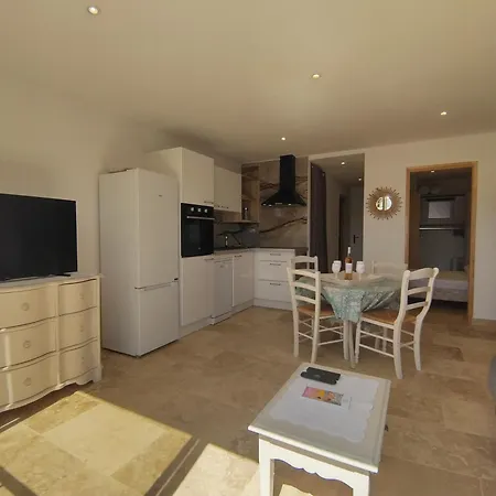 à 100m De La Appartement *